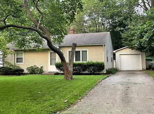1502 Wiley Dr, Urbana, IL