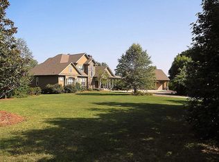 2412 Stewart Dairy Rd, Fountain Inn, SC 29644