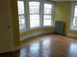 28 W Bowers St, Lowell, MA 01854