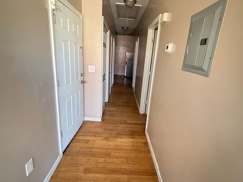 1st image of 165 Armstrong Ave #2