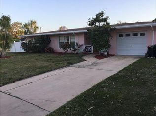 599 Baywood Dr N, Dunedin, FL 34698