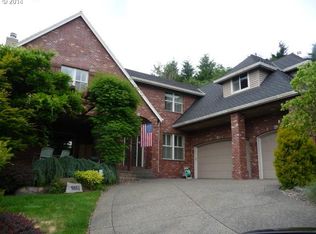 9863 NW Skyline Heights Dr, Portland, OR 97229