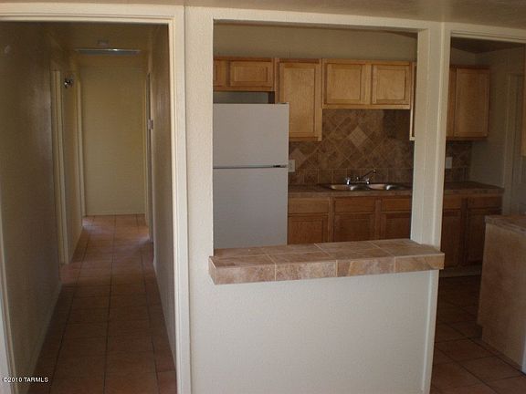 4th image of 2530 S Edmondson Ave