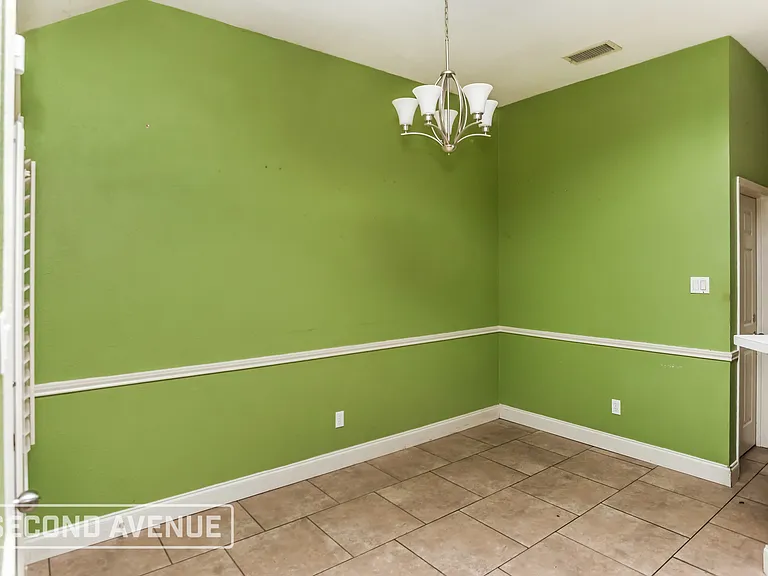 2404 Liles Ln — Photo 8