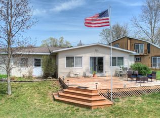 2103 Island Dr, Wayland, MI 49348