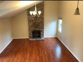 2006 Klamath Ave #7 — Photo 4