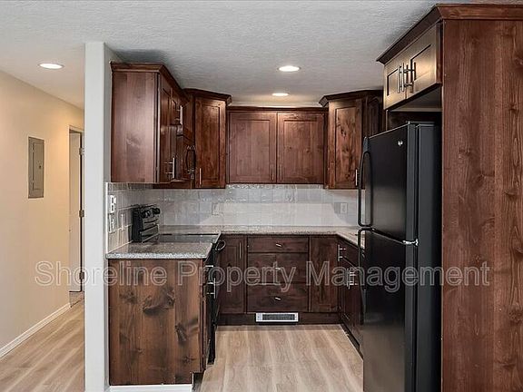 4th image of 2085 W Brittany Ln APT 301