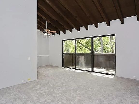 3rd image of 641 Woodside Sierra