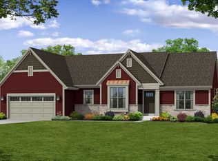 907 Hastings Dr, Eagle, WI 53119
