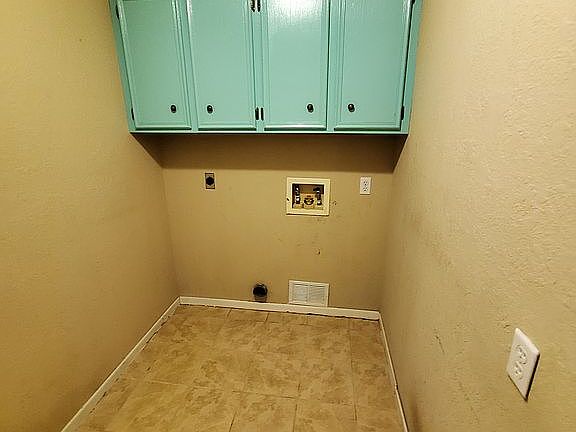 4th image of 4018 Craig Dr
