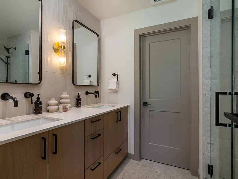 317 N River St #2 — Photo 10