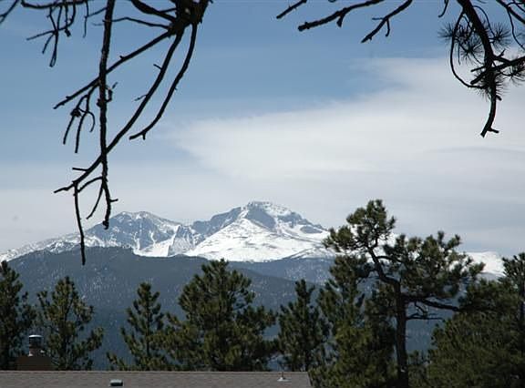 3rd image of 850 Black Canyon Dr