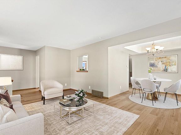 2nd image of 237 N 113th STREET