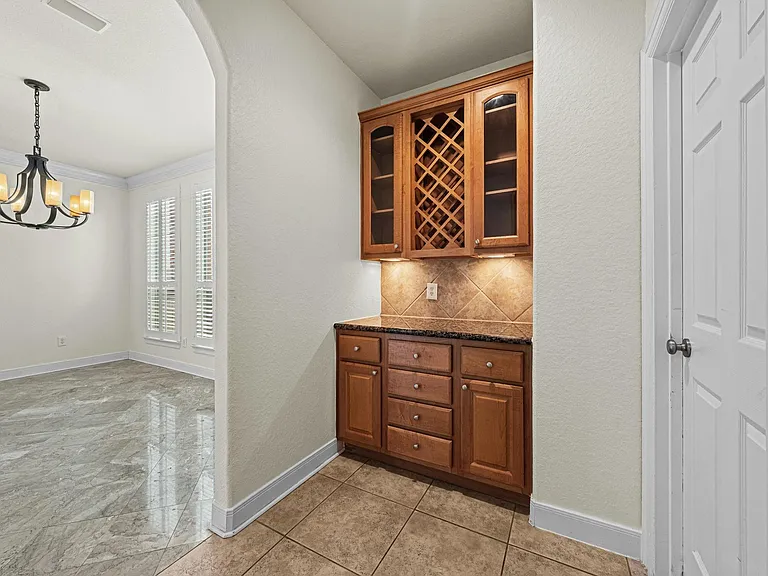 6118 Durango Bay Ln — Photo 11