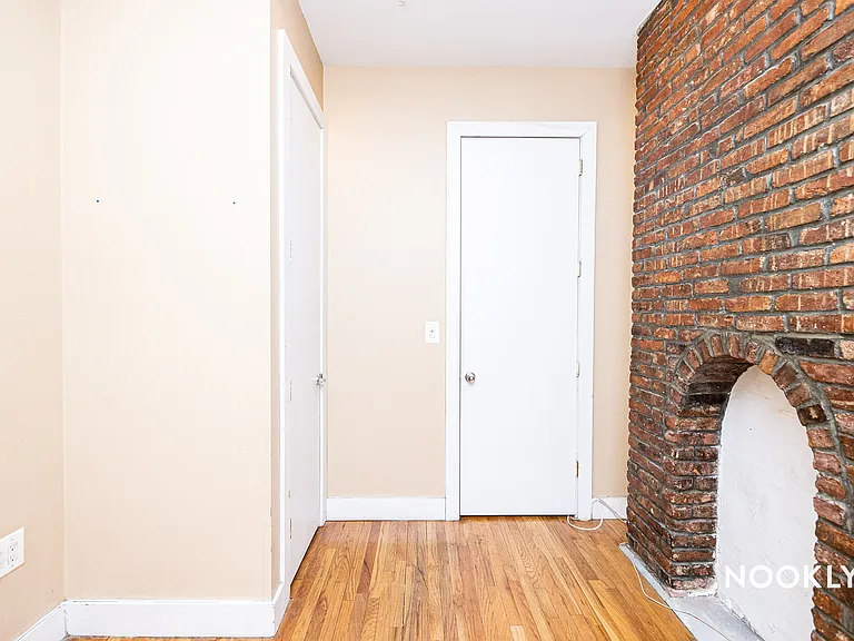 1299 Greene Ave #1R — Photo 19