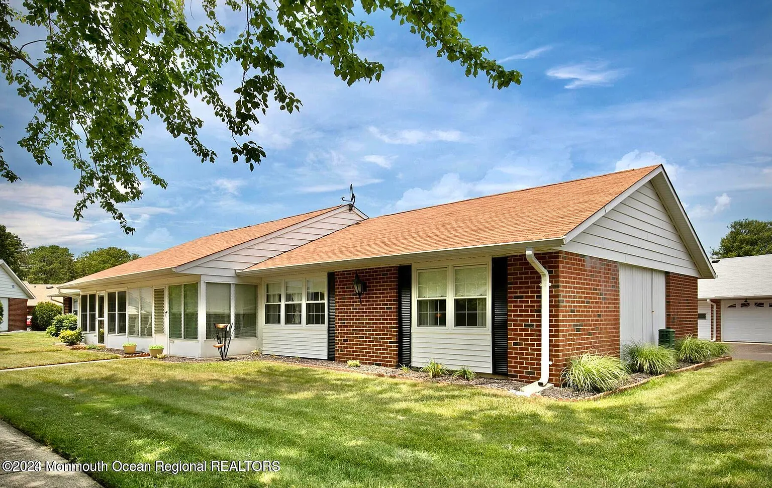 1205B Shetland Drive photo 1