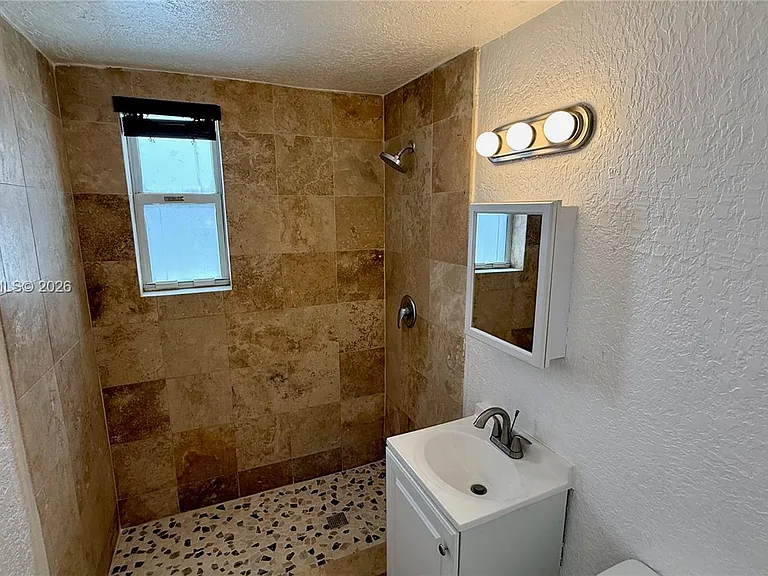 7334 Harding Ave #3 — Photo 19