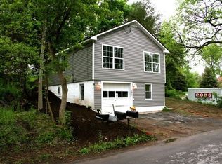 1077 Morgan Rd, Memphis, NY 13112