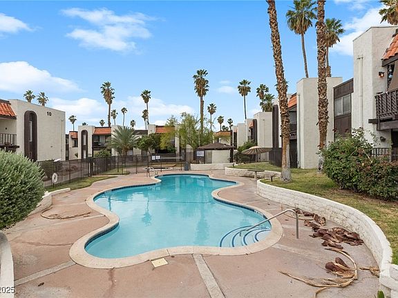3rd image of 1405 Vegas Valley Dr APT 98