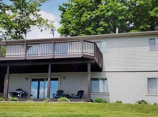 720 N Lakeview Dr, Hale, MI 48739