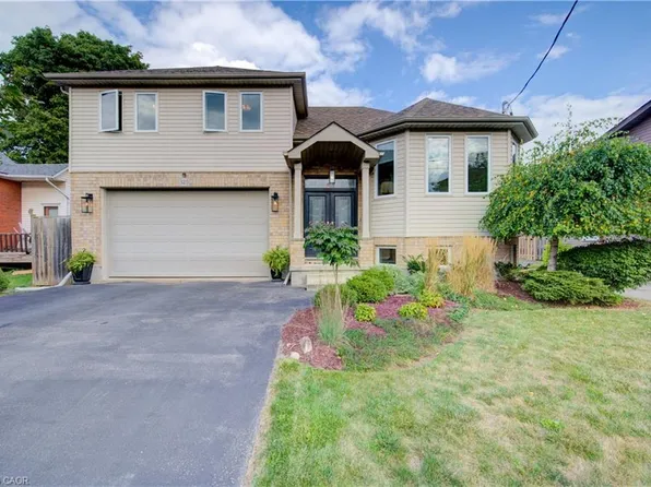 325 Middle St, Cambridge, ON N3H 3Z7