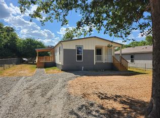 1677 Gale Dr, Azle, TX 76020