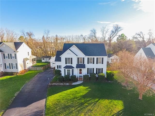 1st image of 7021 Hawks Hill Ln