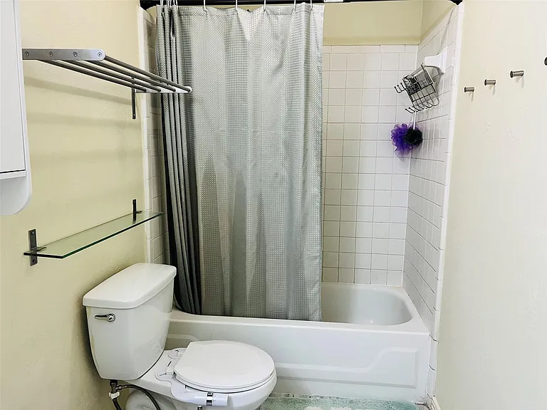 2120 El Paseo St #620 — Photo 9