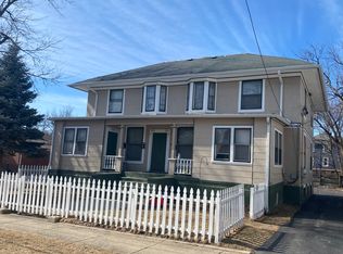 264 N Spring St APT 2, Elgin, IL 60120