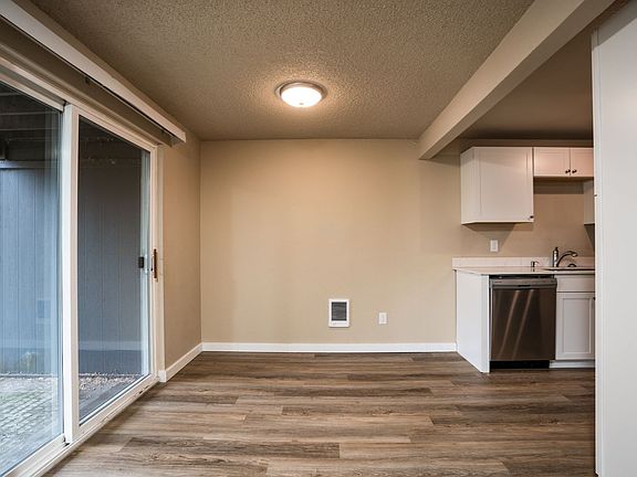 5th image of 1801 S Woodland Glen Dr #C