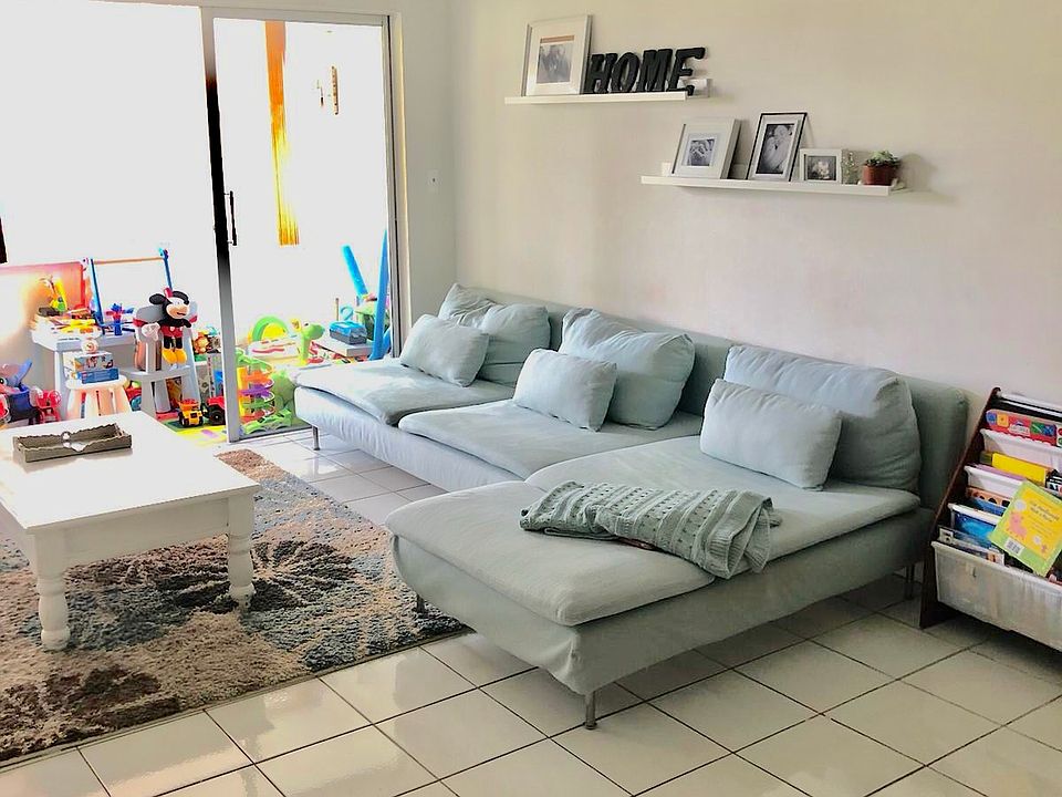 1st image of 1540 NE 191st St APT 144