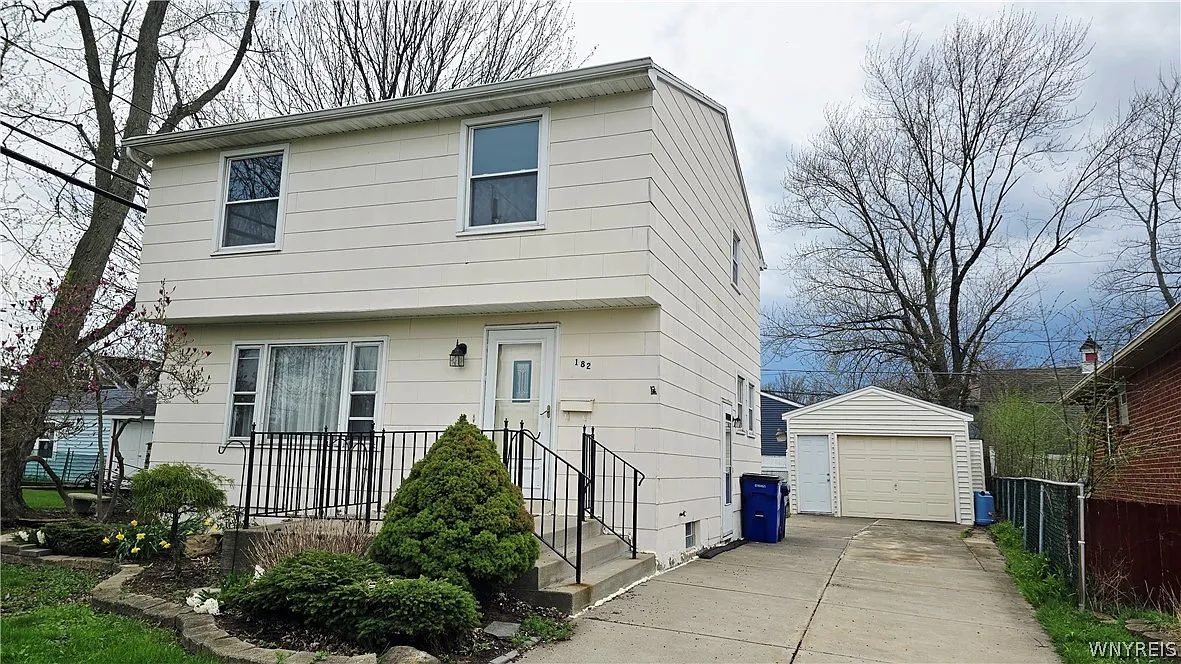 Building Photo - 182 Woodcrest Dr