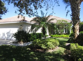 608 Rosa Ct, Palm Beach Gardens, FL 33410