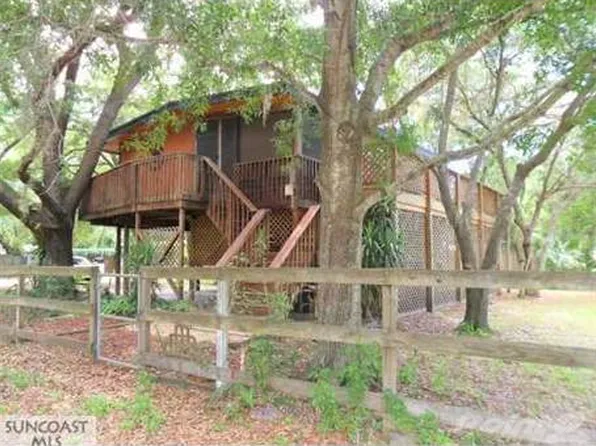 12207 State St, Tampa, FL 33635