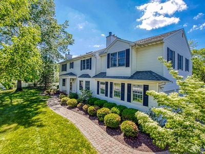 22 Nancy St, Kendall Park, NJ, 08824