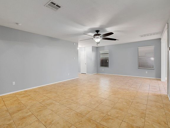 4th image of 709 Draco Dr
