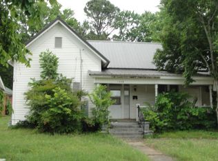 1004 W Cherry St, Clarksville, AR 72830