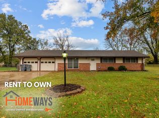 12 Christine Dr, Saint Peters, MO