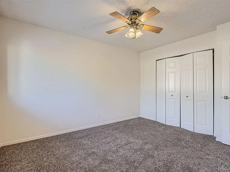1922 S Oswego Way — Photo 10