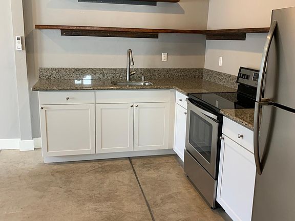 5th image of 114 N Jacobus Ave #2