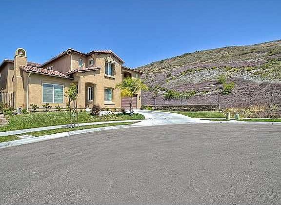 2nd image of 10105 Camino San Thomas