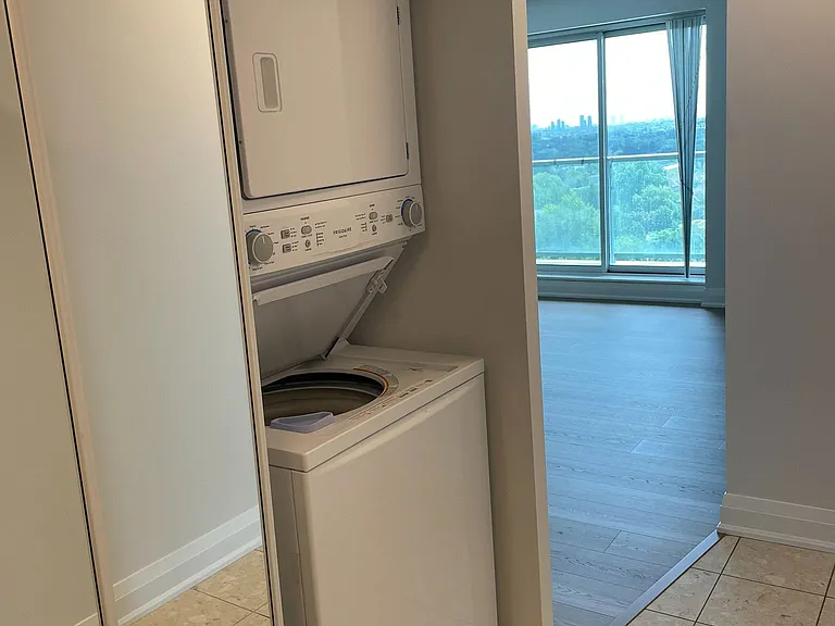 28 Olive Ave #1602 — Photo 13