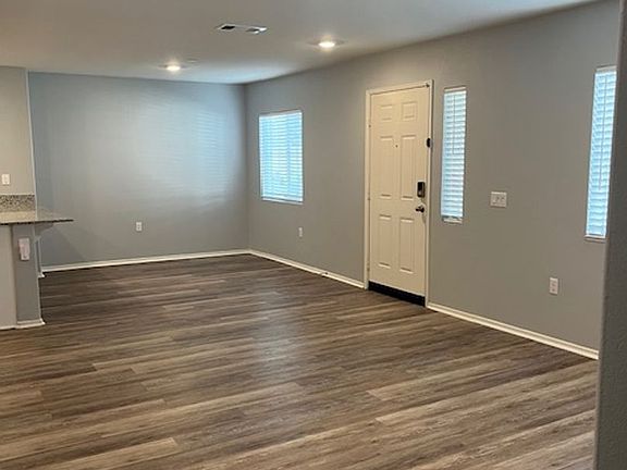 5th image of 28451 Partridge Way #1702