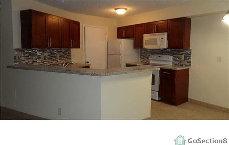 2nd image of 9999 Summerbreeze Dr APT 206