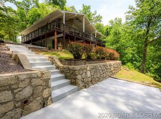 140 Twin Oak Dr, Lake Ozark, MO 65049