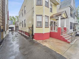 337 Armstrong Ave, Jersey City, NJ 07305