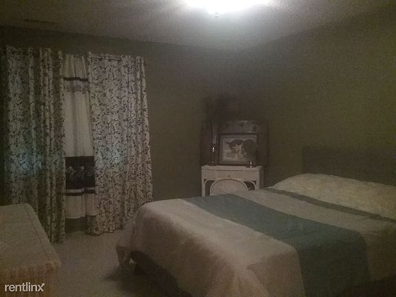 4th image of 13409 NW 11th Ave Unit 35-F