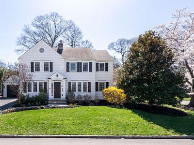 174 Ryder Road, Manhasset, NY, 11030