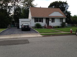 7 Maywood Ct #1X, Fair Lawn, NJ 07410