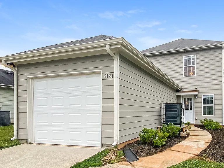 5121 Lynxs Cir SW — Photo 17